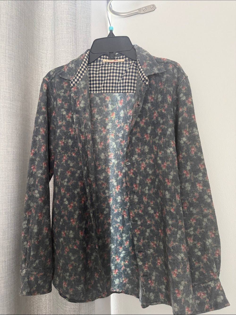 Péro floral blue shirt size 34